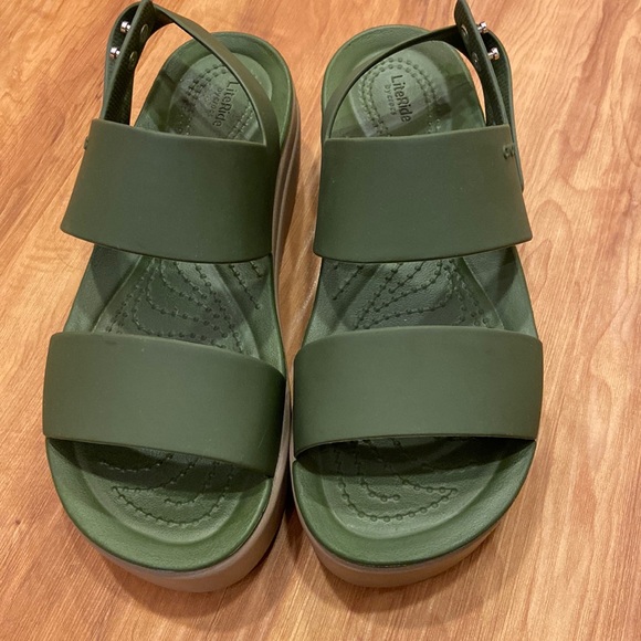 CROCS Shoes - Crocs Platform Sandals